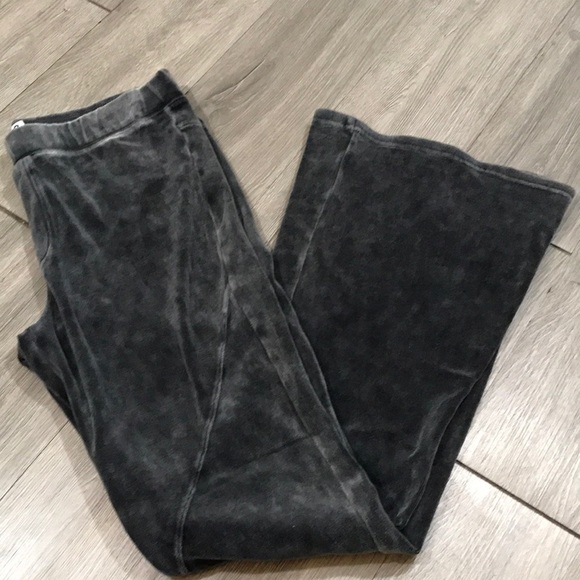 Pam & Gela Gray Velour Flare Leg Pull-On Track Pants size L - Picture 1 of 9